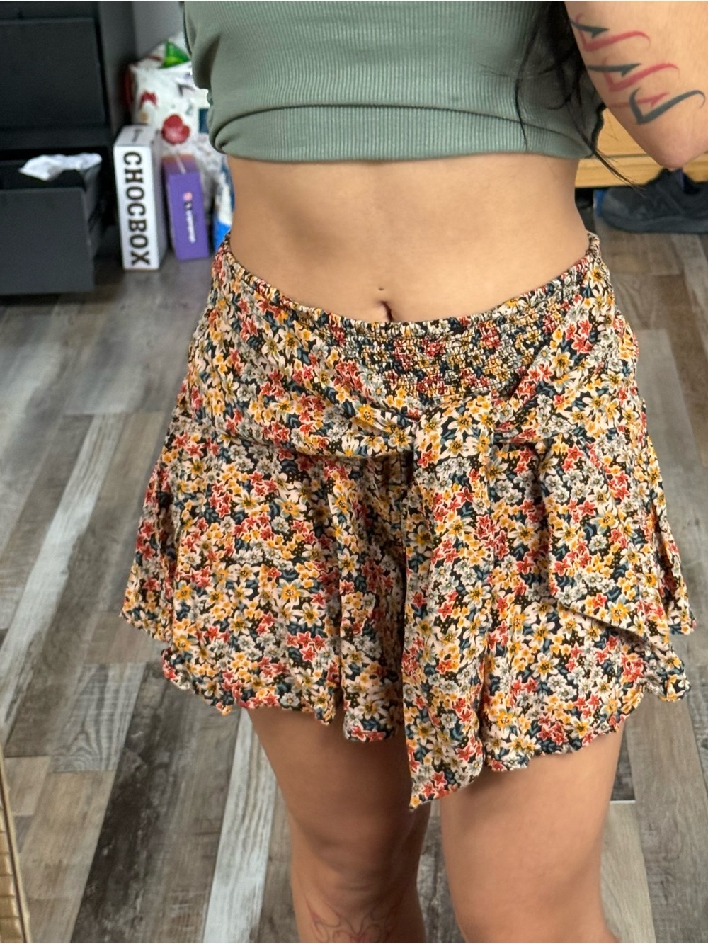 Floral women’s mini skirt
